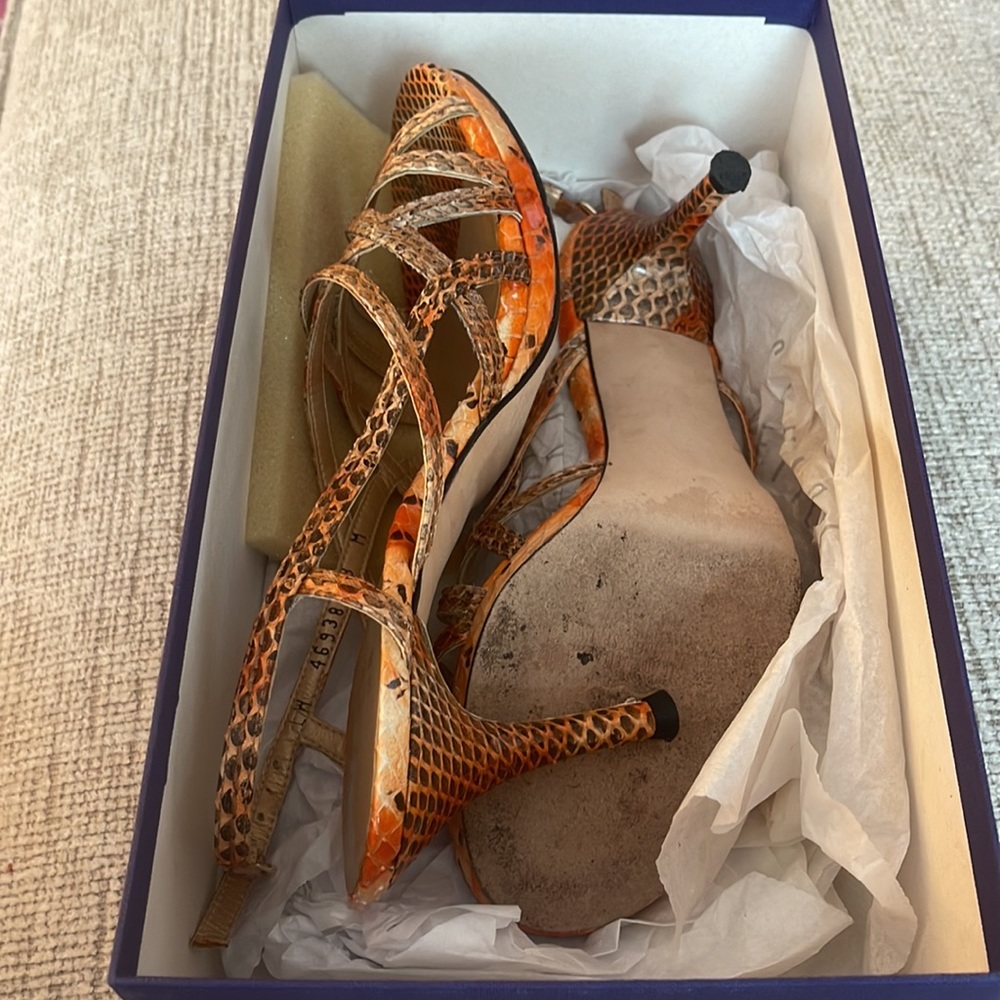 Stuart Weitzman sea snake heels